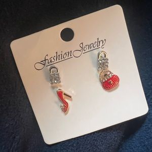 Glam earrings